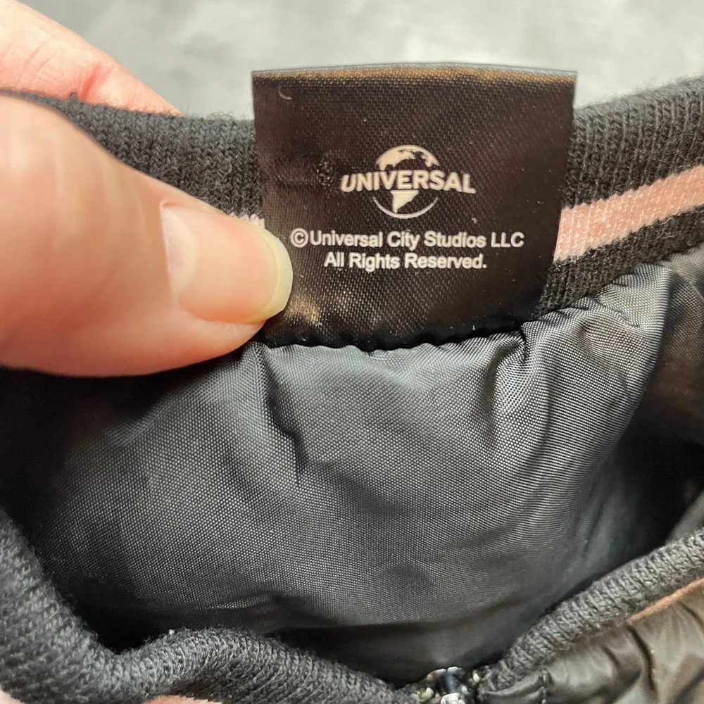 Universal Studio great preowned